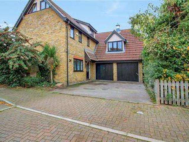 House for sale in South Ockendon, Essex