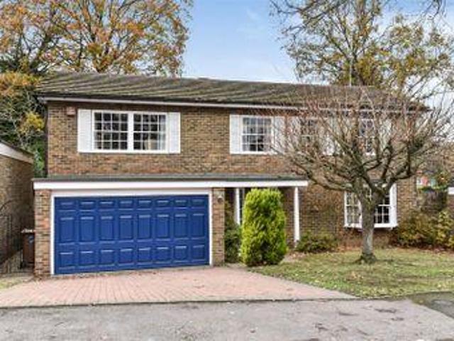 House for sale in Crowthorne