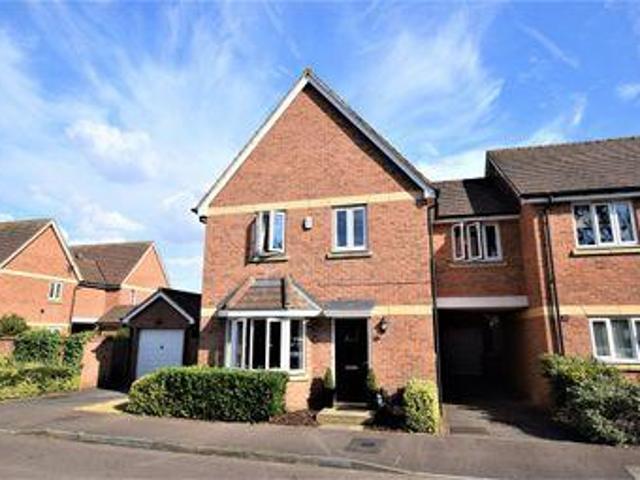 House for sale in Northampton, Northamptonshire