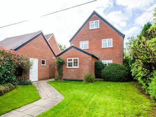 House for sale in Buckingham, Buckinghamshire