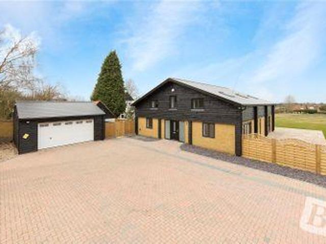 House for sale in Oad Street, Kent