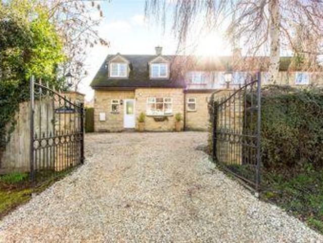 House for sale in Evershot, Oxfordshire