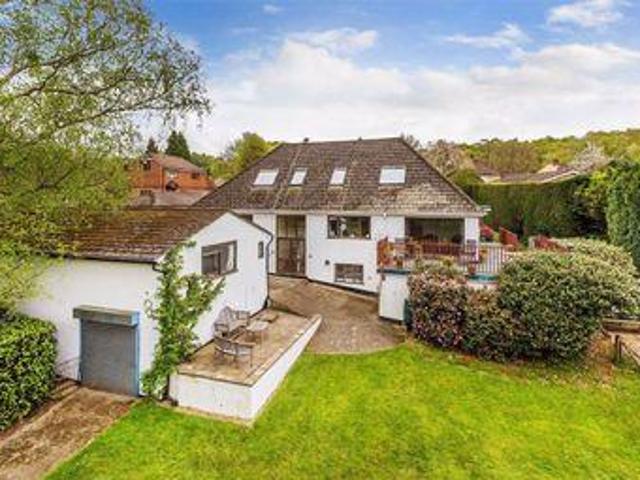 House for sale in Fole, Surrey