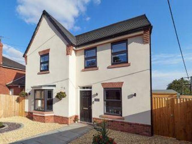 House for sale in Stoke-on-Trent