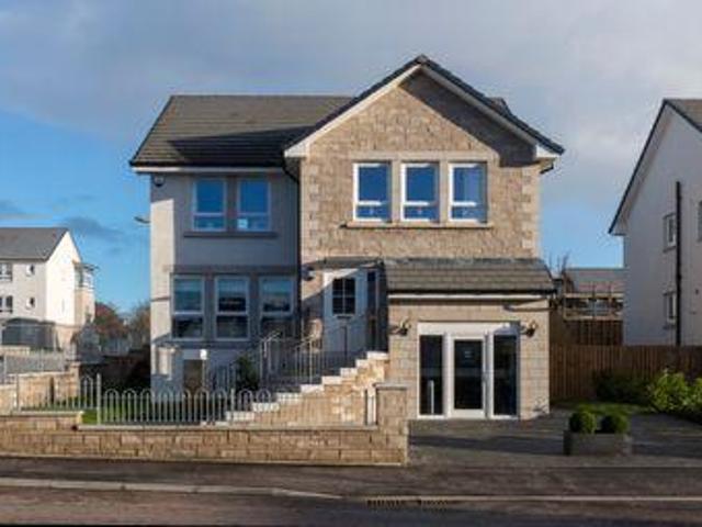 House for sale in Dumbarton, Scotland