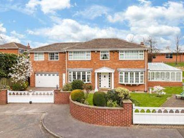 House for sale in Pontefract, West Yorkshire