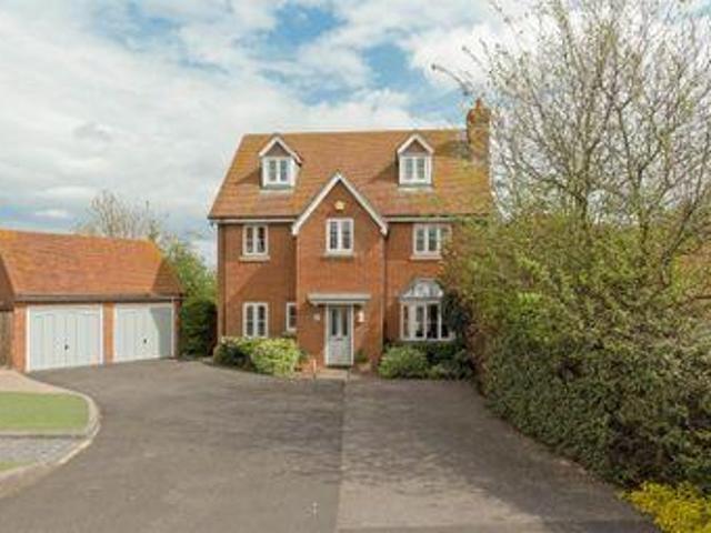 House for sale in Oad Street, Kent