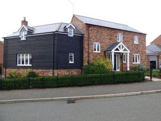 House for sale in Northampton, Northamptonshire