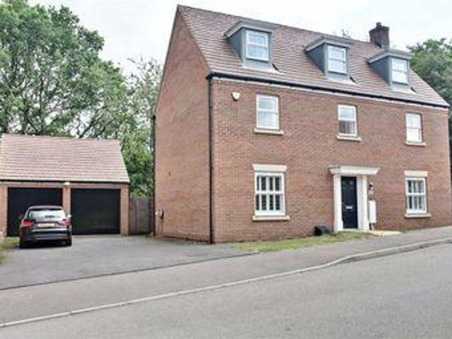 House for sale in Pouchen End, Hertfordshire