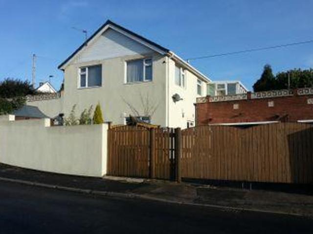 House for sale in Knottingley, West Yorkshire