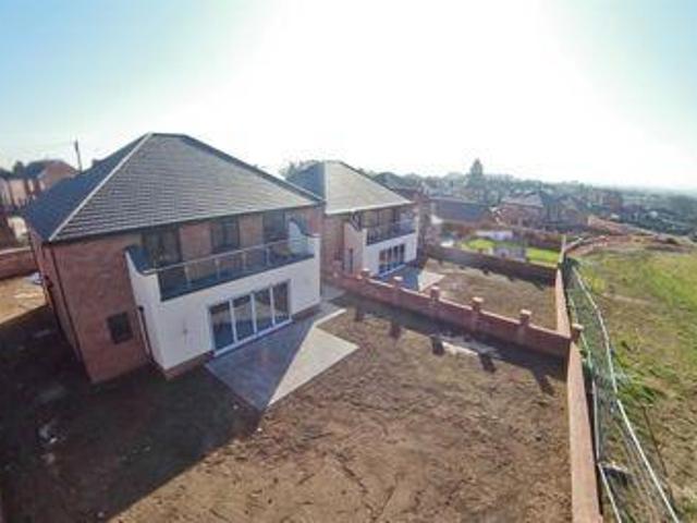 House for sale in Loundsley Green, East Midlands