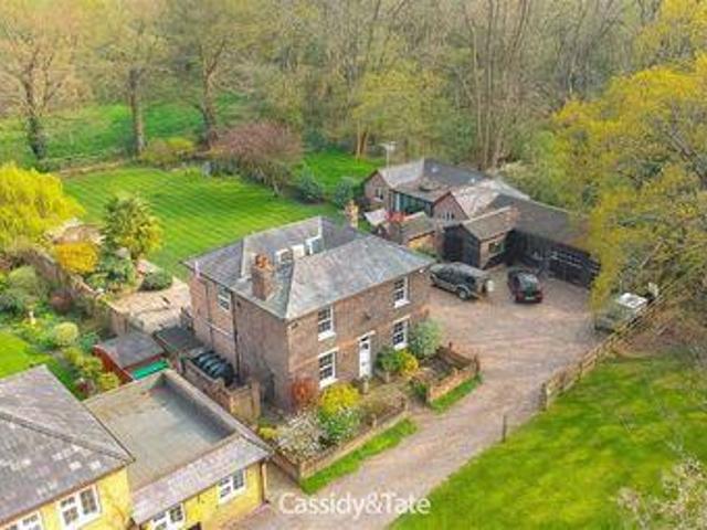 House for sale in Lyons, Greater London