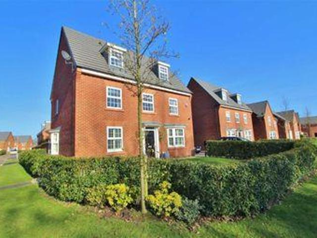 House for sale in Higher Bartle, Lancashire