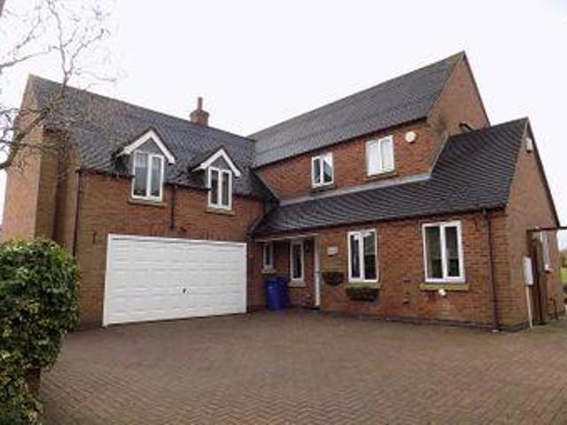 House for sale in Uttoxeter, East Staffordshire