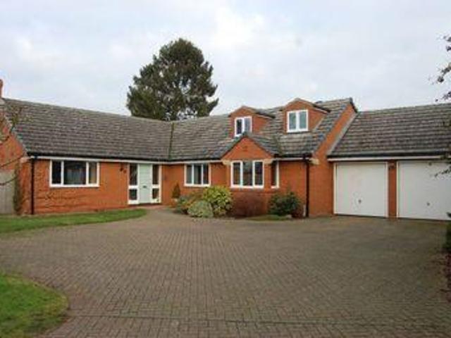House for sale in Northampton, Northamptonshire