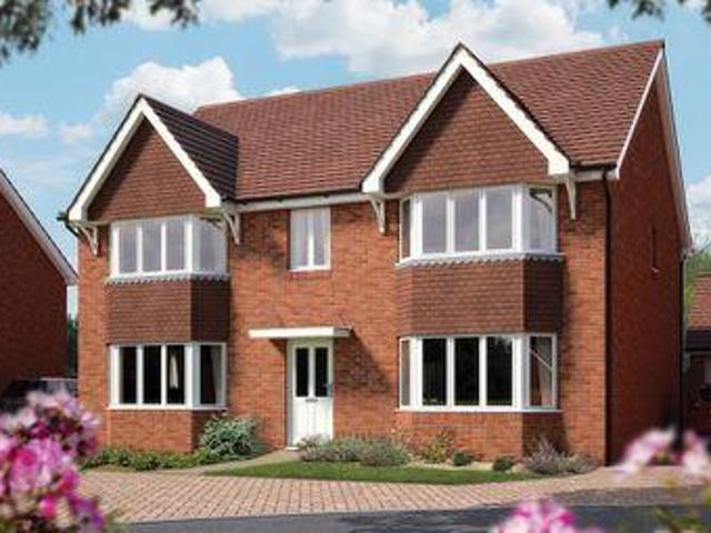 House for sale in Perryfields, West Sussex