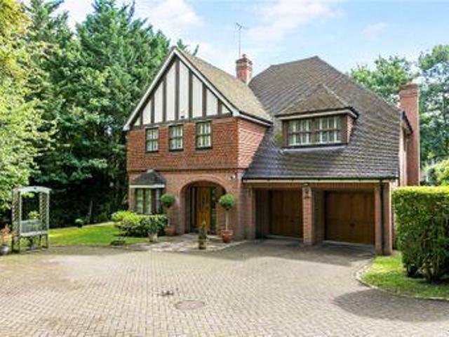 House for sale in Batchworth, Hertfordshire