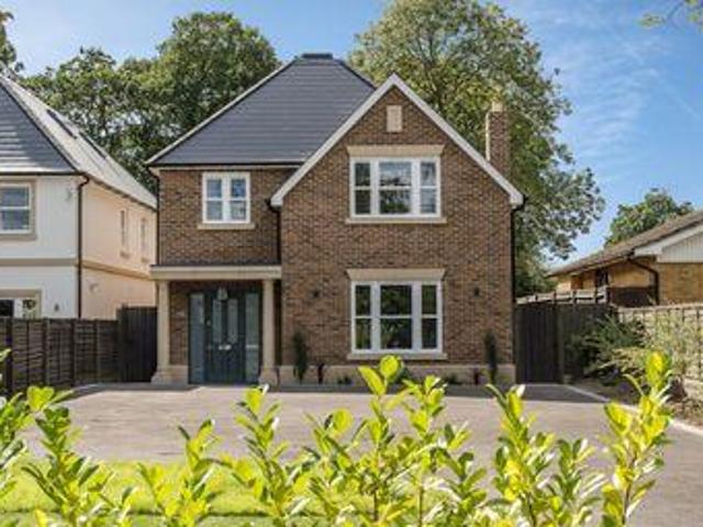 House for sale in Pachesham Park, Surrey