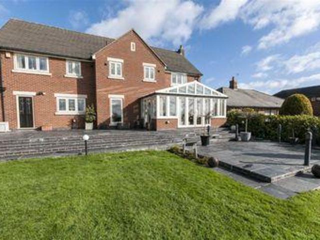 House for sale in Caldermill, East Midlands