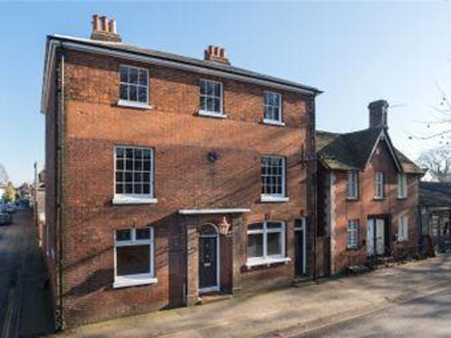 House for sale in Oad Street, Kent