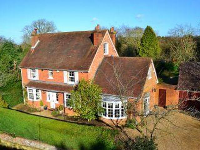 House for sale in Pachesham Park, Surrey