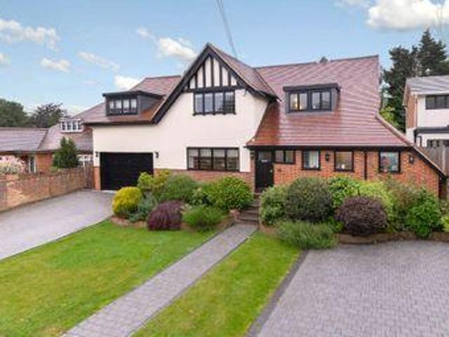 House for sale in Epping