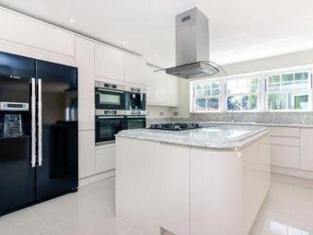 House for sale in Navestock Side