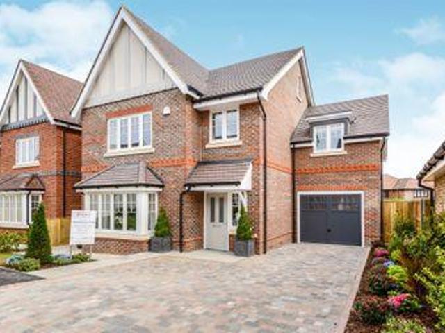 House for sale in Five Acres, Hertfordshire