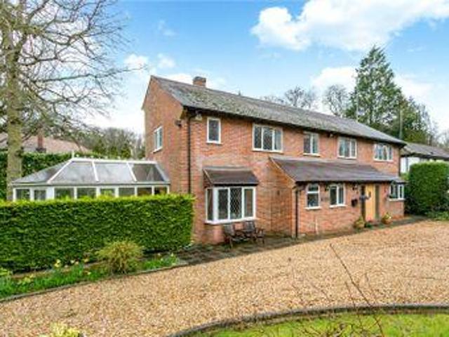 House for sale in Batchworth, Hertfordshire
