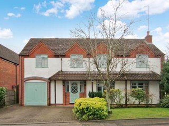 House for sale in Redditch, Worcestershire