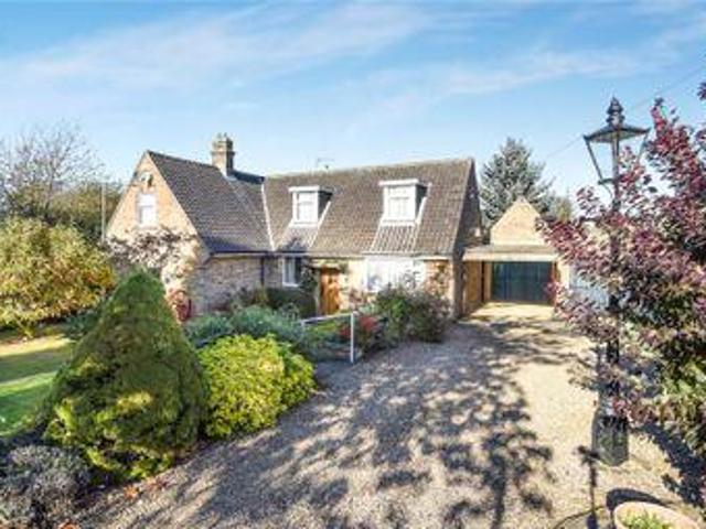 House for sale in Brayford, Lincolnshire