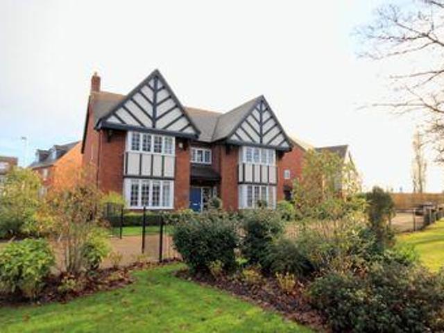 House for sale in Stoke-on-Trent