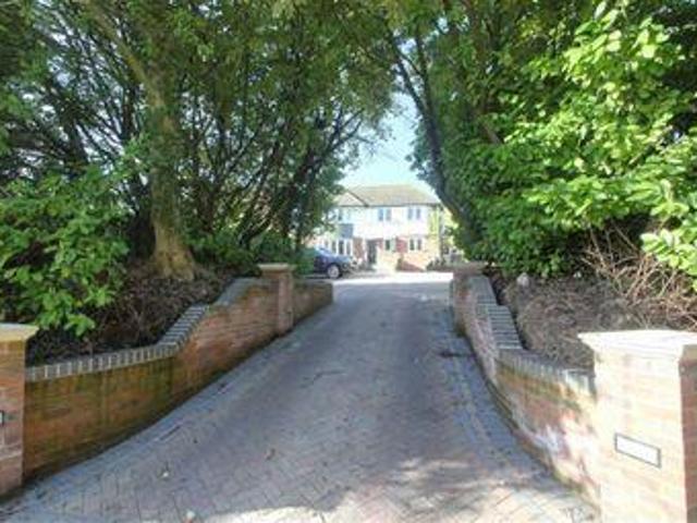 House for sale in Pouchen End, Hertfordshire