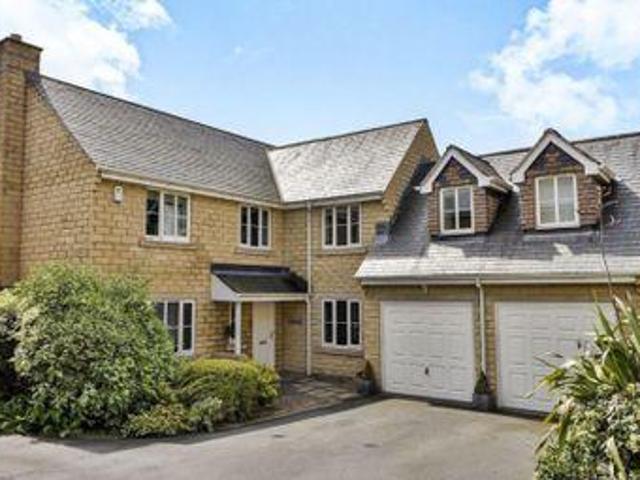 House for sale in Sowerby Bridge, West Yorkshire