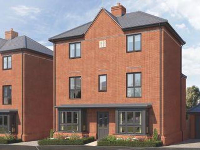 House for sale in Aldershot, Hampshire