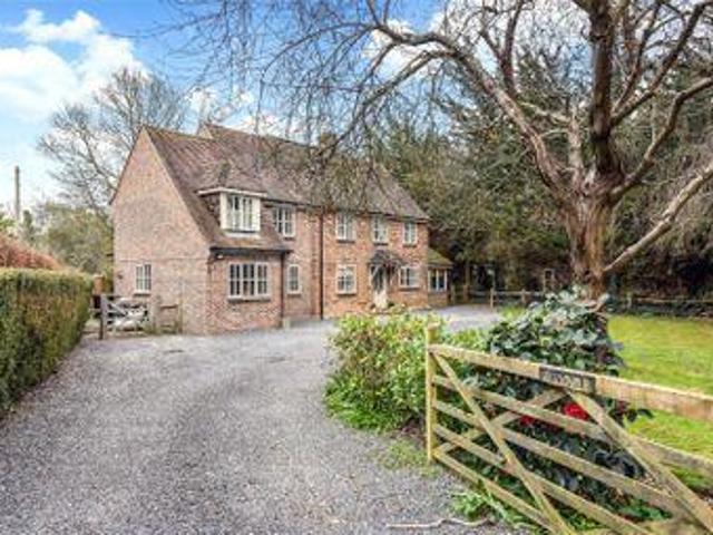House for sale in Littlecote, West Sussex