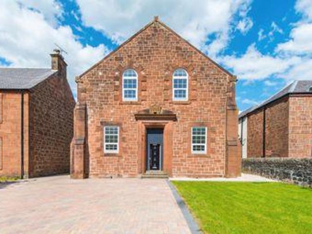 House for sale in Darvel, Scotland