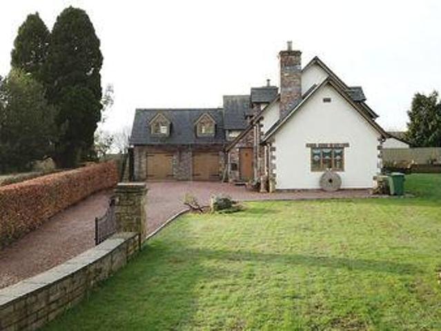 House for sale in Bromsberrow Heath, Gloucestershire