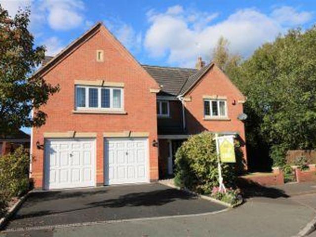House for sale in Stoke-on-Trent