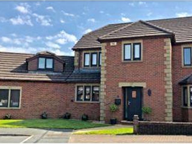 House for sale in West Yorkshire