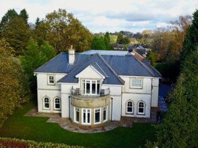 House for sale in Macclesfield