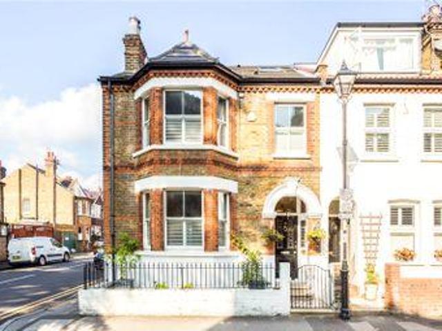 House for sale in Lambourn, West Berkshire