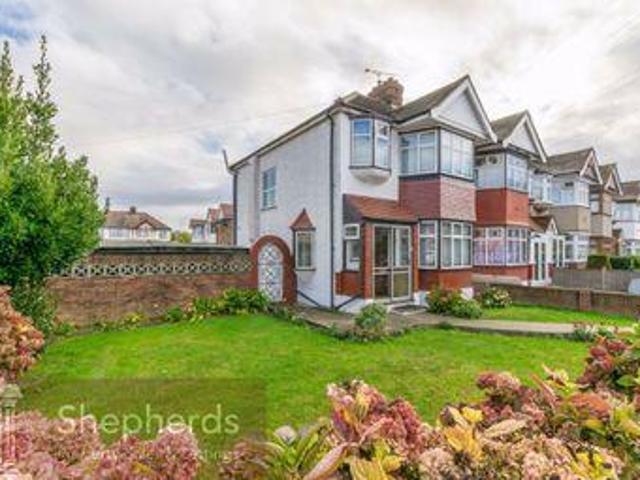 House for sale in Broxbourne, Hertfordshire