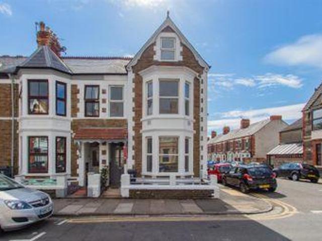 House for sale in Cardiff