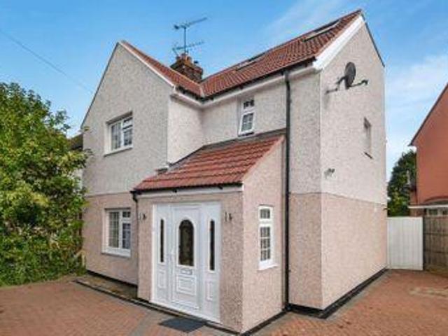 House for sale in Watford, Hertfordshire
