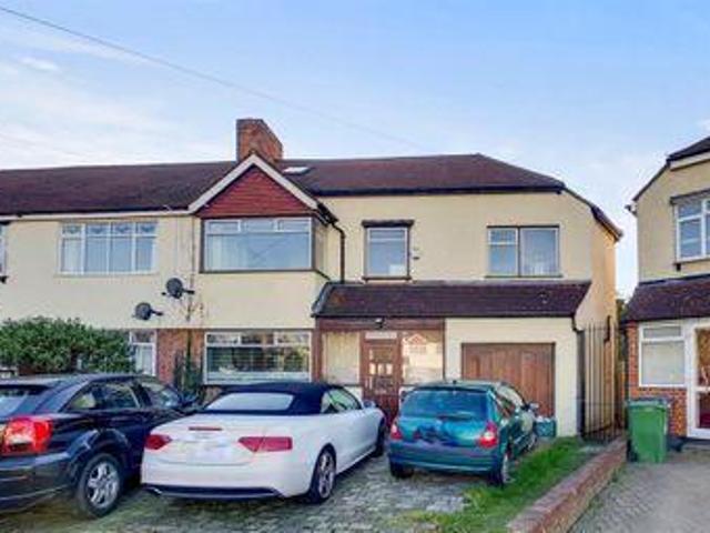 House for sale in Royal Borough of Kingston upon Thames, Greater London