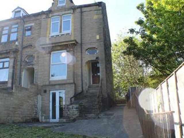 House for sale in Dewsbury, West Yorkshire
