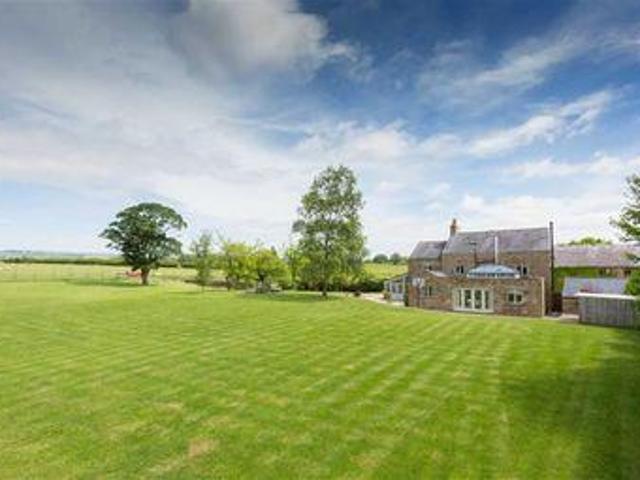 House for sale in Higher Bartle, Lancashire