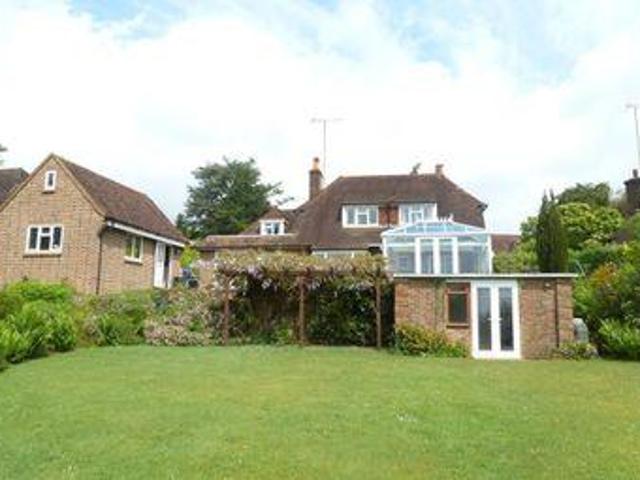 House for rent in Perryfields, West Sussex