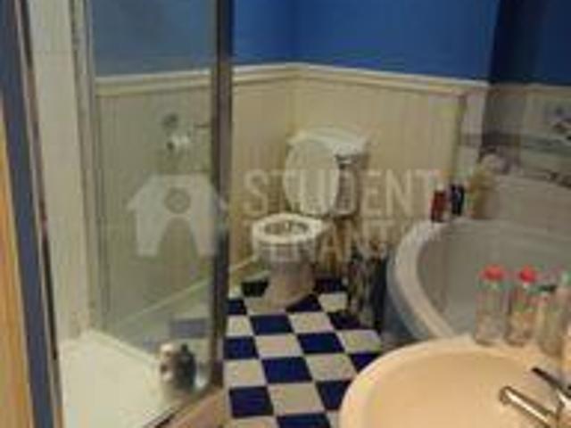 House for rent in The Bridge, Kent